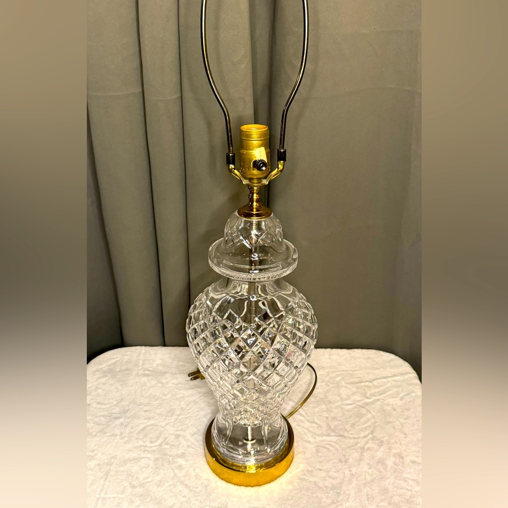 Waterford Alana Urn Style Fine Cut Solid Body Crystal Table Lamp